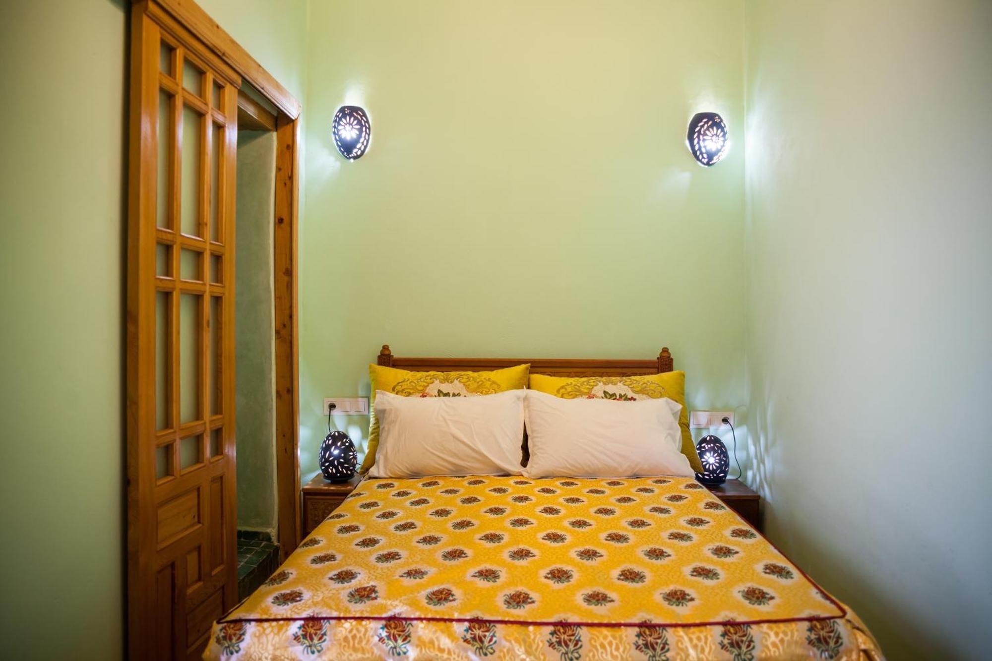 Dar Shaeir Bed & Breakfast Рабат Стая снимка